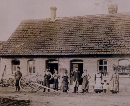 Schmiede und Haus von Louis Beyer